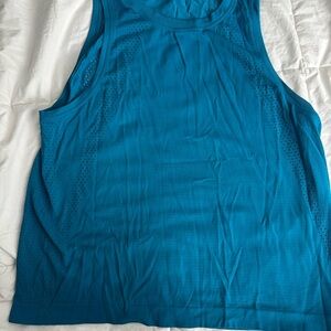 Lululemon Train To Be Tank. Size 8.